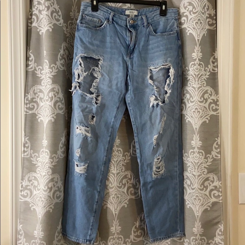 F21 Destructed Mid-rise Boyfriend Jeans